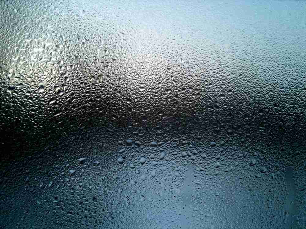 下雨圖 【下雨圖】20張有情感的下雨圖片下載,雨滴感覺很美
